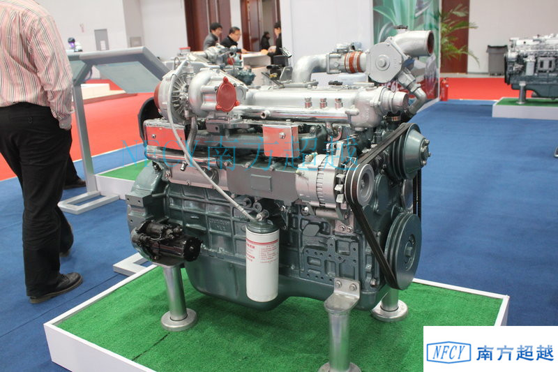 發(fā)動機(jī)工作原理